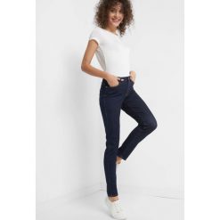 Jeansy skinny. Niebieskie jeansy damskie Orsay. Za 119.99 zł.