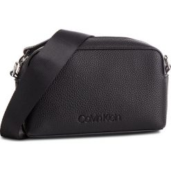 Torebka CALVIN KLEIN - Race Crossbody K60K604881 001. Listonoszki damskie marki Calvin Klein. Za 399.00 zł.