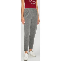 Tommy Hilfiger - Spodnie Jannalee. Spodnie materiałowe damskie marki Tommy Hilfiger. W wyprzedaży za 259.90 zł.