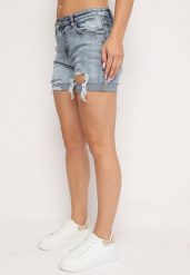 Jasnoniebieskie Bawełniane Szorty Jeansowe o Klasycznym Kroju z Wysokim Stanem i Przetarciami Vimishas. Niebieskie szorty damskie Born2be, na lato, l, bez wzorów, z bawełny, eleganckie, z podwyższonym stanem. Za 59.99 zł.