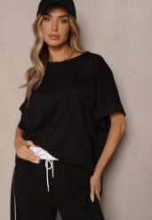 Czarny T-shirt z Wiskozą o Fasonie Nietoperza Tanalitha. Czarne bluzki damskie Renee, bez wzorów, z jeansu, bez kołnierzyka. Za 49.99 zł.