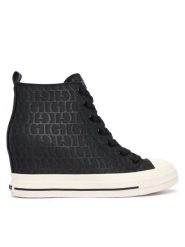 Guess Trampki FLTSUN FAL12 Czarny. Czarne trampki i tenisówki damskie Guess, z aplikacjami, z materiału, bez zapięcia. Za 494.99 zł.