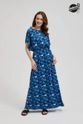 Sukienka maxi w tropikalny wzór niebieska. Niebieskie sukienki damskie MOODO, bez wzorów, bez kołnierzyka, bez ramiączek, maxi. W wyprzedaży za 49.99 zł.