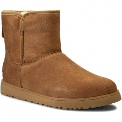 Buty UGG - W Cory 1013437 W/Che. Brązowe kozaki damskie UGG, ze skóry, bez obcasa. W wyprzedaży za 559.00 zł.