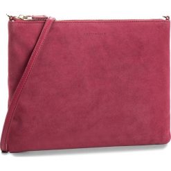 Torebka COCCINELLE - BV3 Pochette E5 BV3 55 F4 02 Framboise/Framb 048. Listonoszki damskie marki Coccinelle. W wyprzedaży za 379.00 zł.
