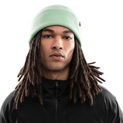 Czapka zimowa beanie unisex Snowflake Dead Moss. Zielone czapki i kapelusze męskie SIROKO, na zimę, bez wzorów, z materiału, eleganckie. Za 76.00 zł.