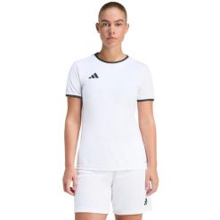 Koszulka damska adidas Entrada 26 Jersey. Białe koszulki sportowe damskie Adidas, bez wzorów, z jersey, klasyczne, bez kołnierzyka. Za 60.99 zł.
