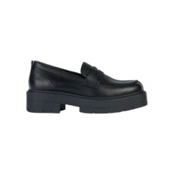 Damskie mokasyny Geox Spherica. Czarne mokasyny damskie Converse, ze skóry, eleganckie. Za 658.55 zł.