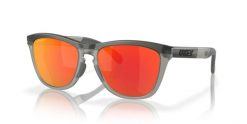 Okulary przeciwsłoneczne szklane Oakley Frogskins™ Range Prizm. Szare okulary przeciwsłoneczne męskie Oakley, pilot. Za 949.50 zł.