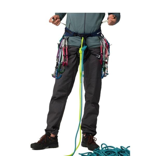 Spodnie wspinaczkowe męskie Flow. Czarne spodnie materiałowe męskie WILD COUNTRY, l, bez wzorów, trekkingowe. Za 579.99 zł.