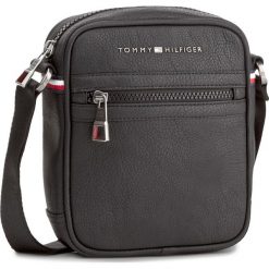 Saszetka TOMMY HILFIGER - Essential Mini Reporter AM0AM00794 002. Saszetki męskie marki Tommy Hilfiger. Za 249.00 zł.