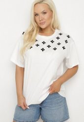 Biały T-shirt z Bawełny Ozdobiony Cyrkoniami i Haftami Firarette. Białe bluzki damskie Born2be, l, bez wzorów, z bawełny, klasyczne, bez kołnierzyka, bez ramiączek. Za 49.99 zł.