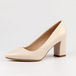 Beżowe perłowe czółenka damskie na słupku Sergio Leone Pb414. Brązowe czółenka damskie Sergio Leone, bez wzorów, ze skóry, bez obcasa, na słupku, bez zapięcia. Za 159.00 zł.