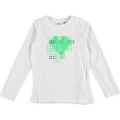 Koszulka "Tippi 103" w kolorze białym. Bluzki dla dziewczynek marki LEGO Wear. W wyprzedaży za 49.95 zł.
