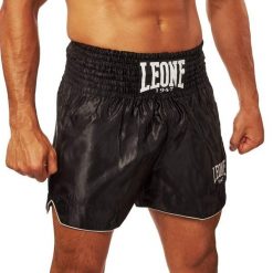 Spodenki bokserskie Leone thai basic. Czarne szorty męskie LEONE 1947, m, bez wzorów, z materiału, klasyczne. Za 150.60 zł.