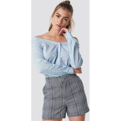 NA-KD Trend Koszula z odkrytymi ramionami - Blue. Niebieskie koszule damskie NA-KD Trend. Za 80.95 zł.