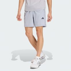 Tkane Szorty Do Ćwiczeń Essentials Base. Szare krótkie spodenki sportowe męskie Adidas, bez wzorów, na fitness i siłownię, climacool (adidas). Za 119.00 zł.