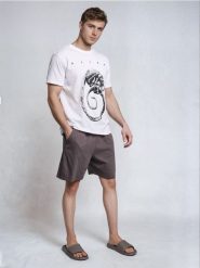 Klapki z rzepem - szary. Szare klapki męskie Sinsay. Za 39.99 zł.