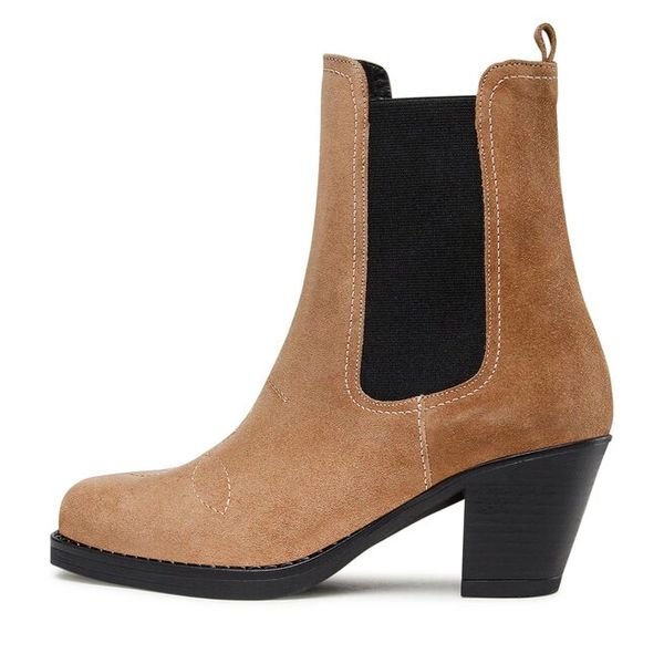 Botki Simple. Brązowe botki damskie Simple, bez obcasa, na słupku, bez zapięcia. Za 299.99 zł.