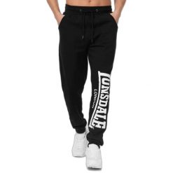 Spodnie dresowe z dużym logo Lonsdale. Czarne spodnie sportowe męskie Lonsdale, s, bez wzorów, z dresówki. Za 217.50 zł.
