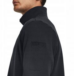 Bluza z zamkiem 1/2 Under Armour Tac Rival Job Fleece - black/black/black. Czarne bluzy męskie Under Armour, m, bez wzorów, bez kaptura. Za 309.39 zł.
