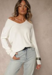 Biały Sweter z Wełną i Wiskozą z Trójkątnym Dekoltem Kaitte. Białe swetry damskie Renee, bez wzorów, z jeansu, casualowe, bez kołnierzyka, bez ramiączek, bez kaptura. Za 99.99 zł.
