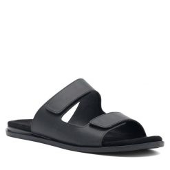Klapki Lasocki. Czarne klapki damskie Lasocki, bez wzorów, bez obcasa. Za 159.99 zł.