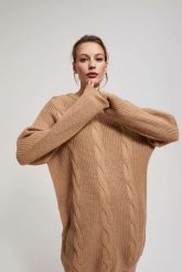Swetrowa sukienka. Sukienki damskie MOODO, l, bez wzorów, bez kołnierzyka, bez ramiączek. W wyprzedaży za 47.99 zł.