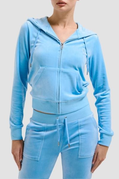 JUICY COUTURE Błękitna damska bluza Robertson Hoodie, Rozmiar L. Niebieskie bluzy damskie Juicy Couture, l, bez wzorów, z kapturem. W wyprzedaży za 362.99 zł.