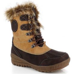 Kozaki zimowe "Tess" w kolorze brązowym. Brązowe kozaki damskie Kimberfeel, z materiału, bez obcasa. W wyprzedaży za 329.95 zł.