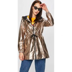 Vero Moda - Parka. Żółte kurtki damskie Vero Moda, m, bez wzorów, z poliesteru, długie, z kapturem. W wyprzedaży za 179.90 zł.