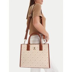 Torebka Beverly Hills Polo Club. Białe torebki do ręki damskie Beverly Hills Polo Club, bez wzorów, klasyczne, bez dodatków. Za 217.99 zł.
