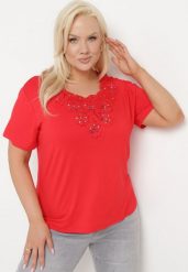Czerwony T-shirt Koszulka z Krótkim Rękawem z Dekoltem Ozdobionym Koronką i Cyrkoniami Novilla. Czerwone bluzki damskie Born2be, l, bez wzorów, z jeansu, eleganckie, bez kołnierzyka. Za 14.99 zł.