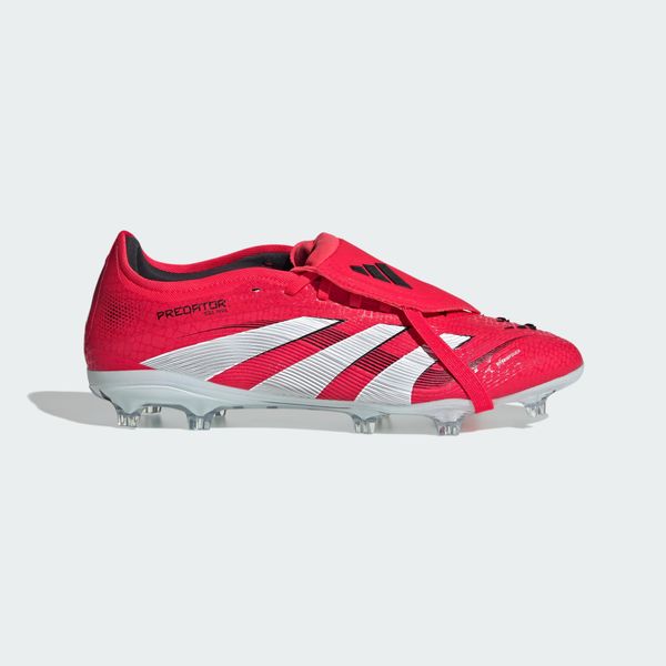 Buty Predator Pro Fold-Over Tongue FG. Białe buty sportowe męskie Adidas, bez zapięcia, do piłki nożnej. Za 749.00 zł.