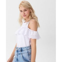 Bluzka z ażurową falbanką - Biały. Bluzki damskie House. Za 39.99 zł.