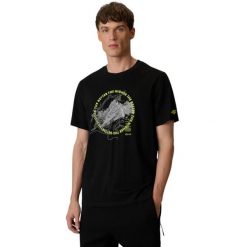Koszulka męska 4F - bawełniany T-shirt, regular fit. Czarne t-shirty męskie 4f, m, bez wzorów, z bawełny, klasyczne, bez kołnierzyka. Za 59.99 zł.