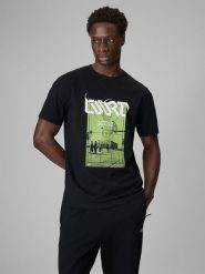 4F T-shirt regular z nadrukiem męski - czarny M. Czarne t-shirty męskie 4f, m, bez wzorów, z bawełny, klasyczne, bez kołnierzyka. Za 79.99 zł.