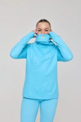 Damska koszulka termoaktywna z wysokim dekoltem Rhythm Is A Dancer. Niebieskie koszulki sportowe damskie OOSC, m, bez wzorów, z materiału, bez kołnierzyka, bez ramiączek, na fitness i siłownię. Za 294.99 zł.