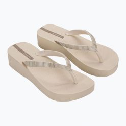 Japonki damskie Ipanema Mesh X Plat. Czarne klapki damskie Ipanema, bez wzorów, z meshu, bez obcasa. Za 79.99 zł.