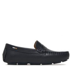 Mokasyny BOSS. Niebieskie półbuty chłopięce Boss, bez wzorów, bez zapięcia. Za 649.99 zł.