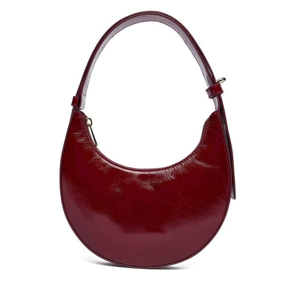 Torebka Furla. Czerwone torebki do ręki damskie Furla, bez wzorów, klasyczne, bez dodatków. Za 919.99 zł.