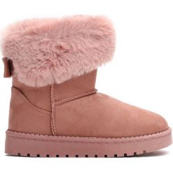 Różowe Śniegowce Winter Fun. Buty zimowe dziewczęce marki Born2be. Za 49.99 zł.