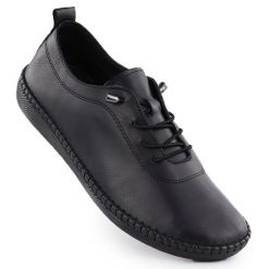 Skórzane półbuty damskie czarne T.Sokolski 2023 FL. Czarne półbuty damskie T.Sokolski, bez wzorów, ze skóry, bez obcasa, bez zapięcia. Za 209.99 zł.