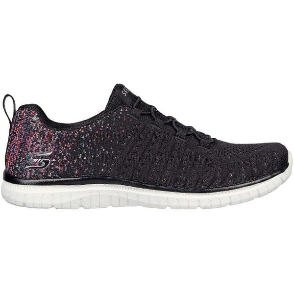 Buty sportowe damskie Skechers Virtue. Czarne obuwie sportowe damskie Skechers, bez wzorów. Za 390.00 zł.