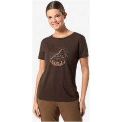 Koszulka z krótkim rękawkiem damska SUPER.NATURAL Mountain Losee Tee. Brązowe koszulki sportowe damskie super.natural, bez wzorów, bez kołnierzyka, bez ramiączek. W wyprzedaży za 212.49 zł.