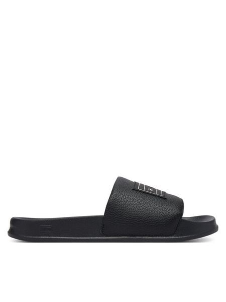 Tommy Hilfiger Klapki Patch Pool Slide FM0FM06008 Czarny. Czarne klapki męskie Tommy Hilfiger, ze skóry. Za 189.99 zł.