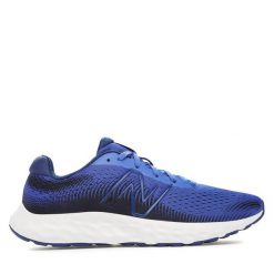 Buty do biegania New Balance. Czarne obuwie sportowe damskie New Balance, bez wzorów, do biegania. Za 229.99 zł.