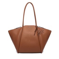 Torebka KARL LAGERFELD. Brązowe torebki do ręki damskie KARL LAGERFELD, bez wzorów, klasyczne, bez dodatków. Za 1,199.00 zł.