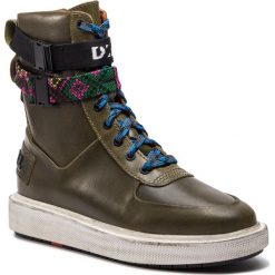 Kozaki DIESEL - H-Cage High St Y01776 P1822 H6853 Vetiver/Multicolor. Kozaki męskie marki Diesel. W wyprzedaży za 699.00 zł.