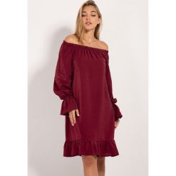 Sukienka w kolorze bordowym. Sukienki damskie marki Bessa, Moonlight. W wyprzedaży za 134.95 zł.